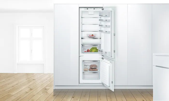 KIS87AF300 Series 6, 270L Built-in Refrigerator